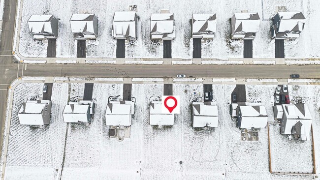 Building Photo - 1717 Longhill Dr