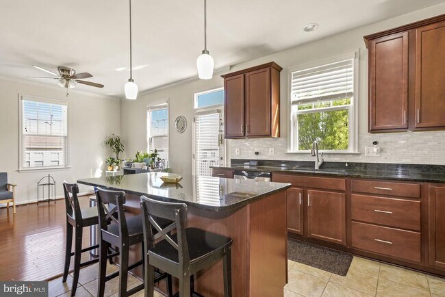 Building Photo - 41687 Wellstone Terrace