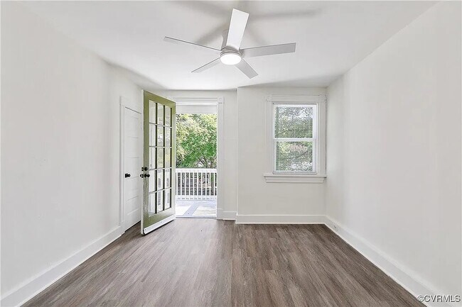 Building Photo - 3139 Ellwood Ave