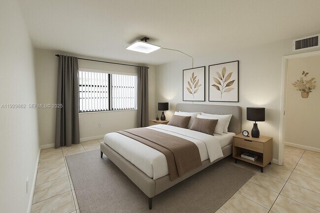 Building Photo - 1335 W 68th St