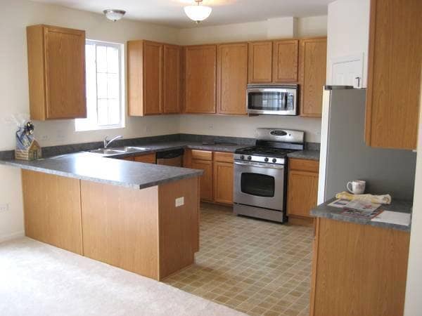 Building Photo - 928 Charlton Ln