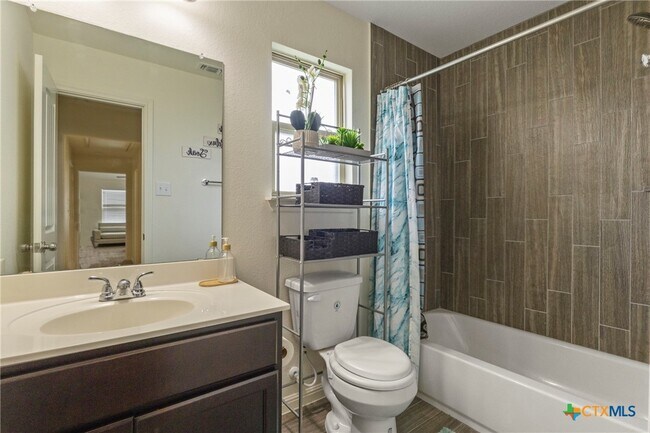 Building Photo - 7608 Melanite Dr