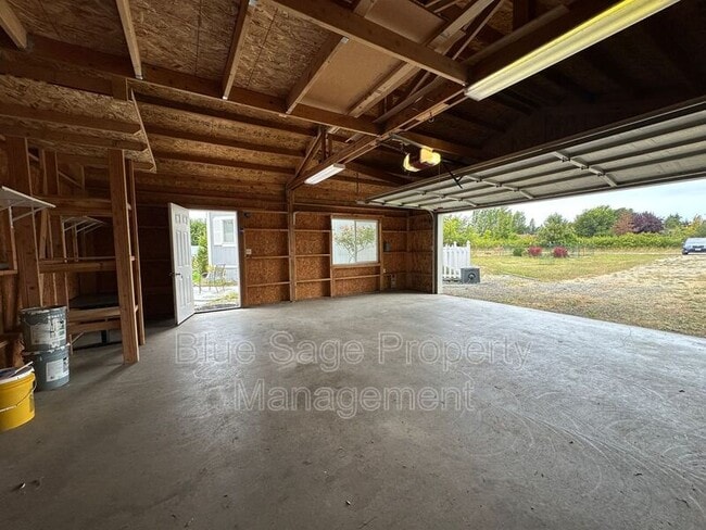 Building Photo - 50 Buds Way