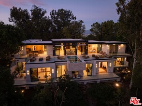 Building Photo - 12752 Mulholland Dr