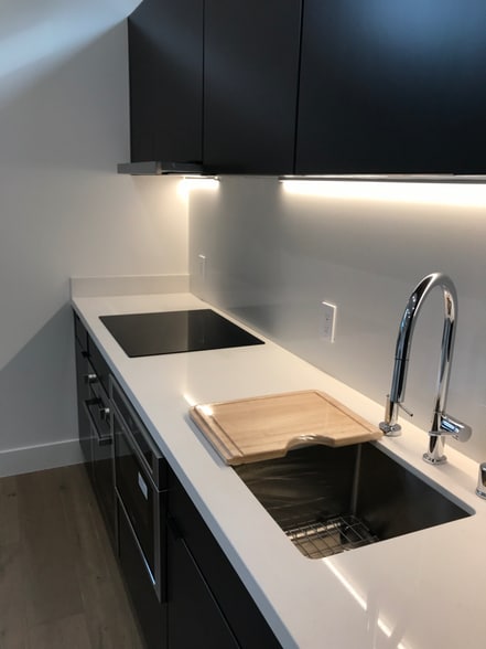 Building Photo - 55 Drake Ct