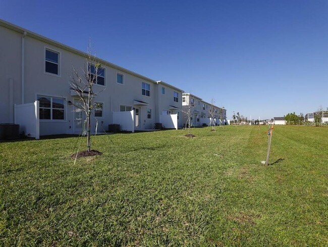 Building Photo - 291 Nine Iron Dr