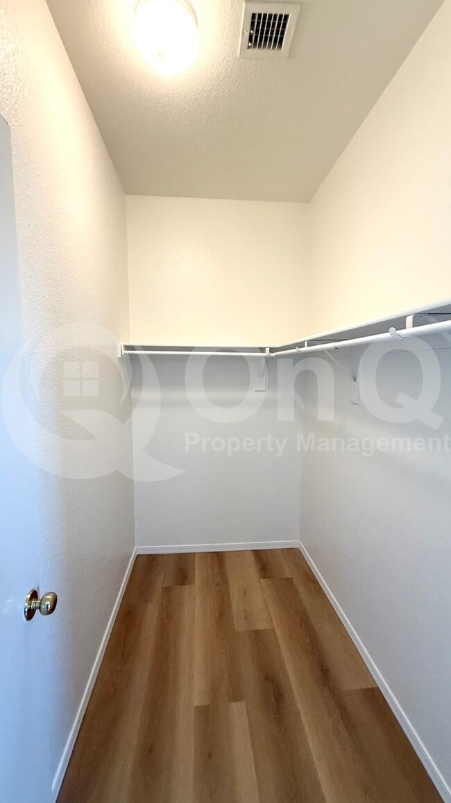 Building Photo - 25650 W Burgess Ln