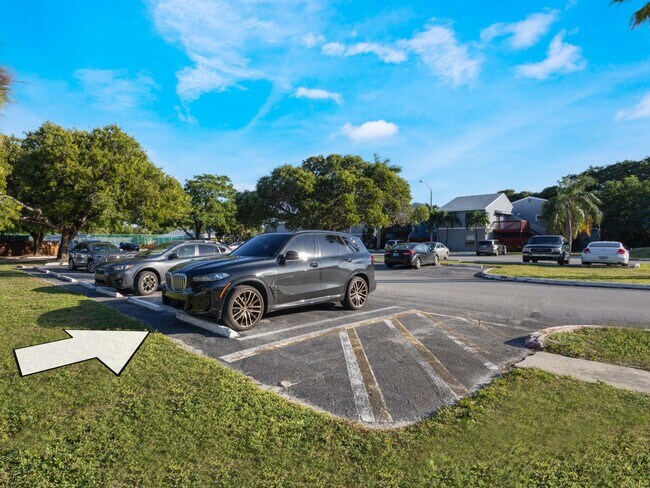 Building Photo - 7 Crossings Cir