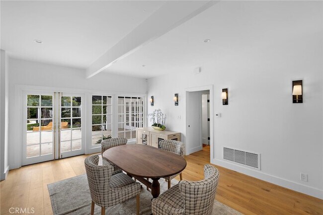 Building Photo - 3007 Harbor View Dr