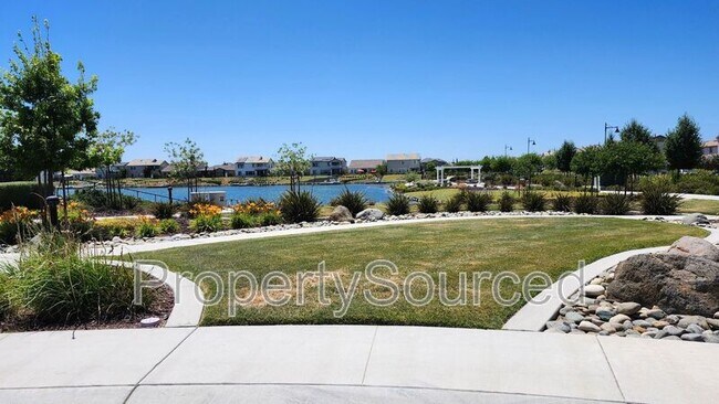 Building Photo - 17848 Eastman Ct