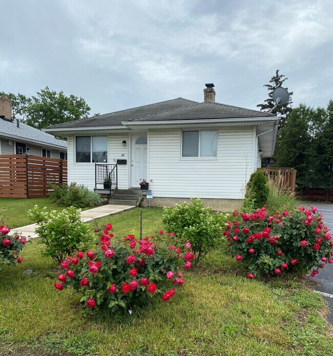 Primary Photo - 37 Morse Rd