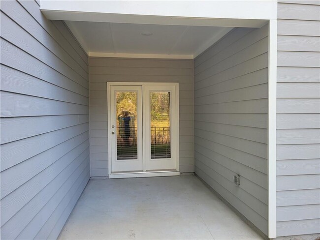 Building Photo - 1036 Castanea Dr
