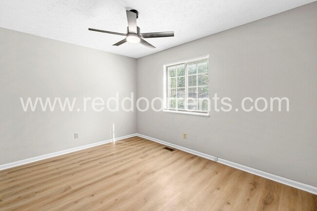 Building Photo - 5904 Beau Jardin Dr