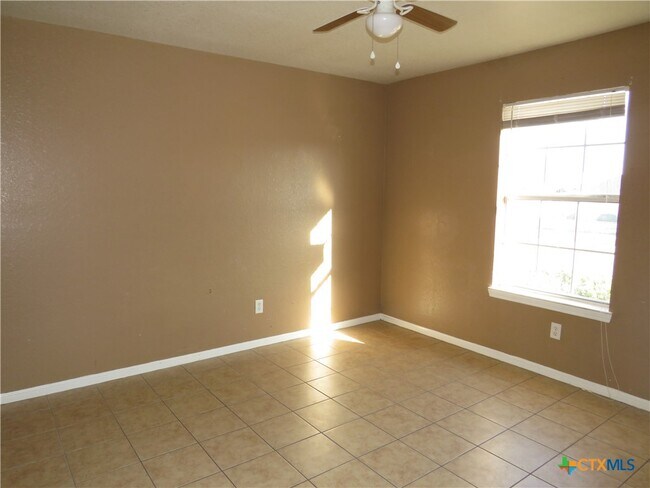 Building Photo - 4603 Telluride Dr