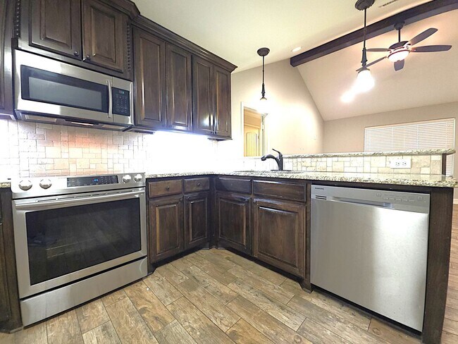 Building Photo - Ready to Move Into Your Dream Rental Home?