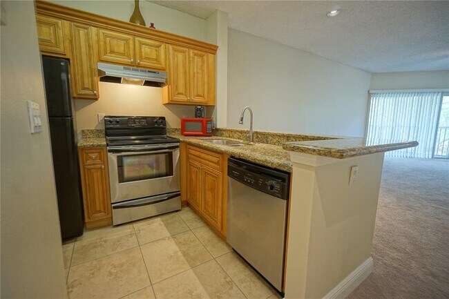 Building Photo - 4115 Chatham Oak Ct