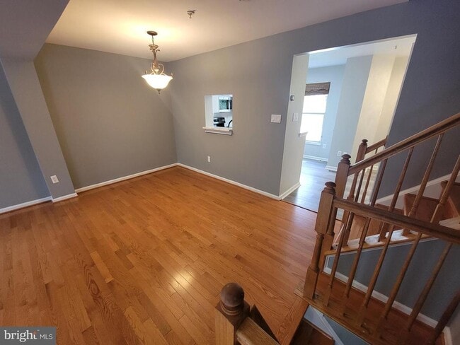 Building Photo - 8702 Castlerock Ct