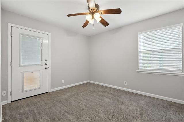 Building Photo - 1318 Drexel Dr