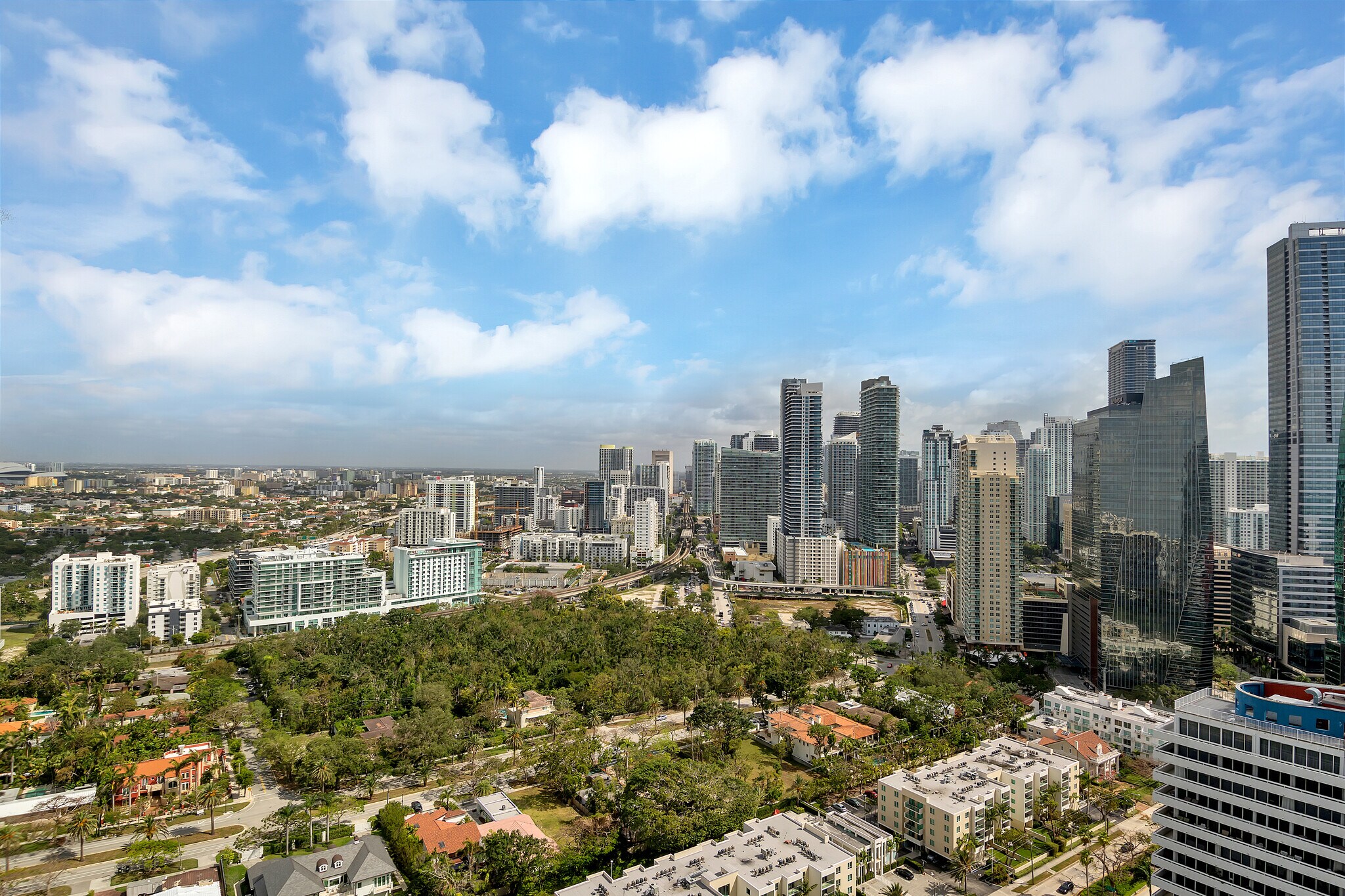 Building Photo - 1643 Brickell Ave