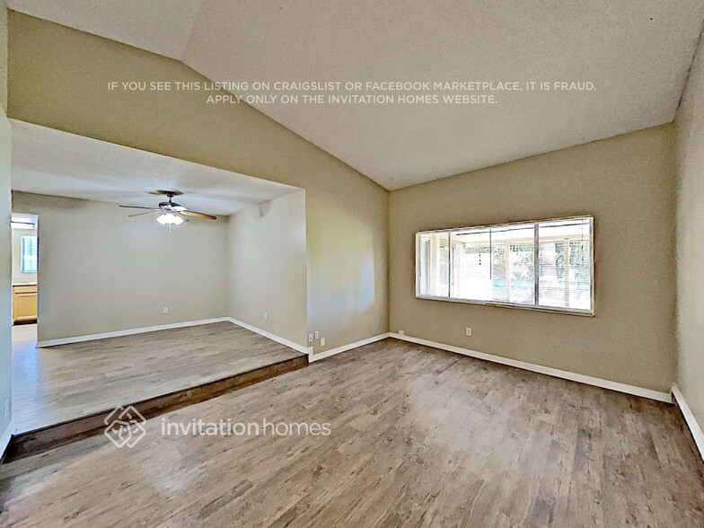 Building Photo - 113 Holderness Dr