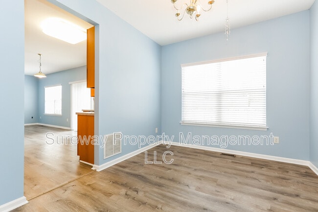 Building Photo - 317 Upas Ave