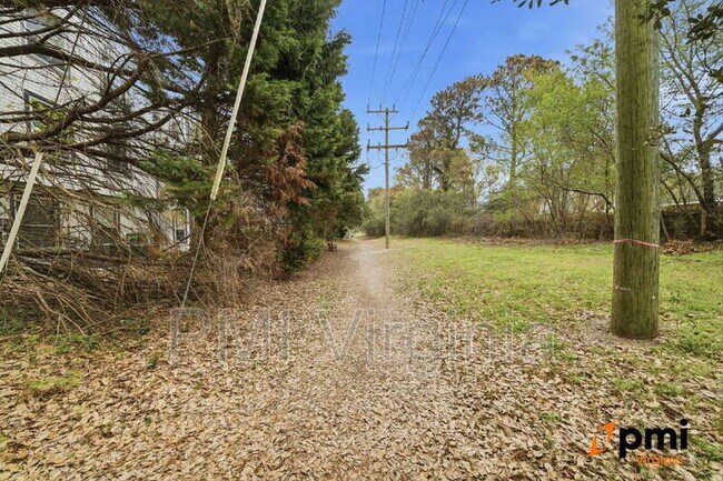 Building Photo - 3209 Jade Ct