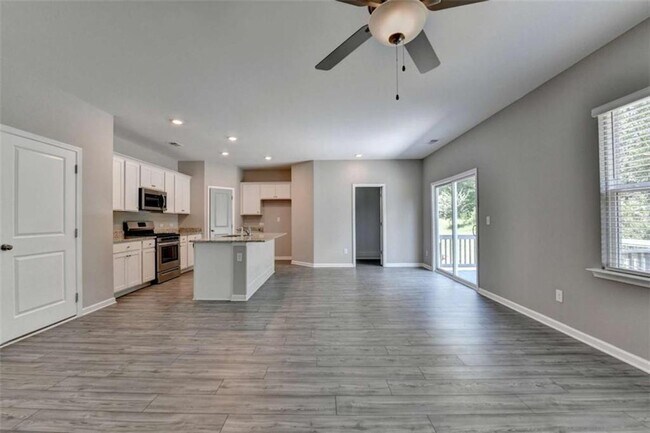 Building Photo - 125 Osprey Overlook Dr