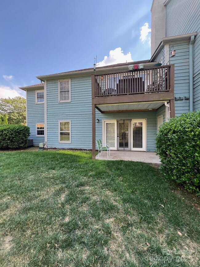 Building Photo - 3218 Selwyn Farms Ln