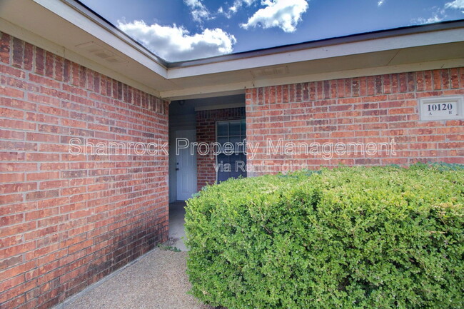 Building Photo - 10120 Cordoba Ct