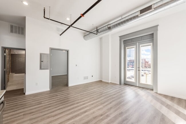 Building Photo - The Residences at 218 E Main St