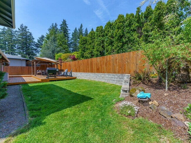 Building Photo - 11811 SE Koala Dr
