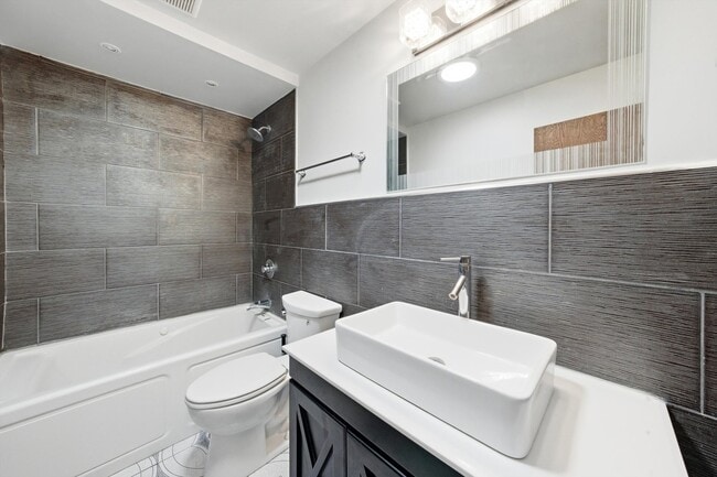 Building Photo - 1200 Jacqueline Dr