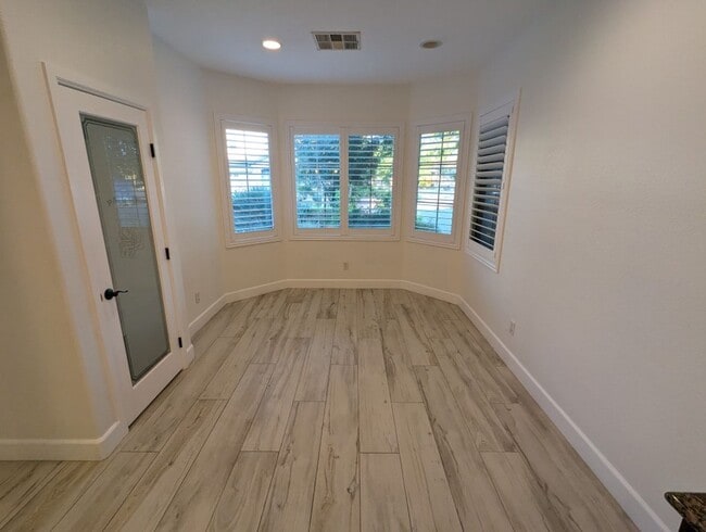 Building Photo - 8213 Fowler Falls Ct