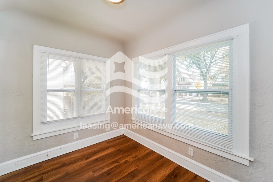 Building Photo - 3915 N 40th St