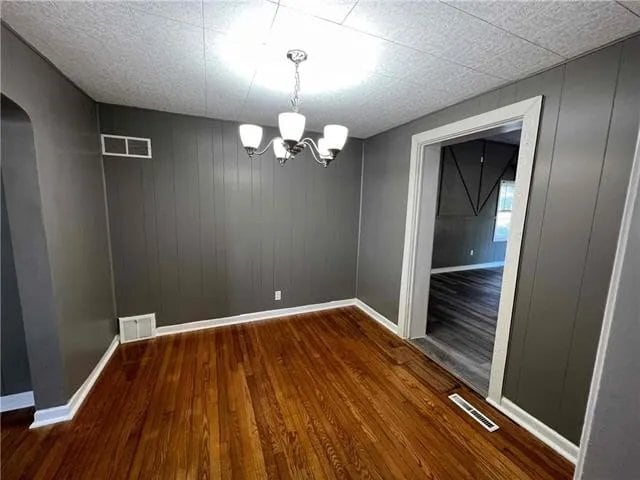 Building Photo - 6400 Walrond Ave