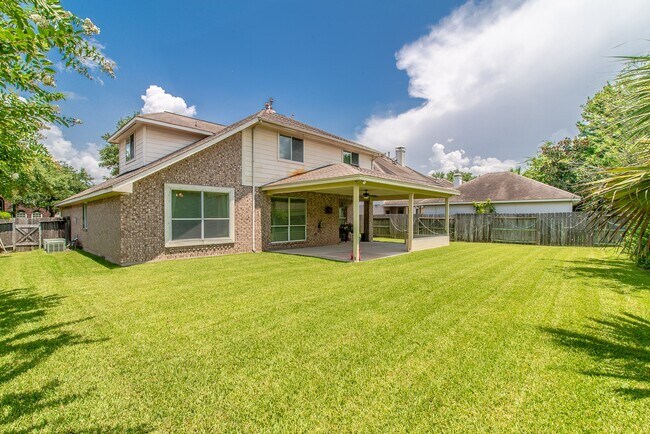 Building Photo - 2123 Hill Canyon Ct