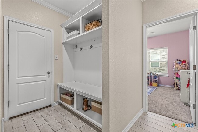 Building Photo - 5107 La Piedra Ln