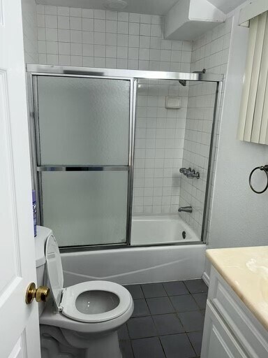 Building Photo - 4220 Duquesne Ave