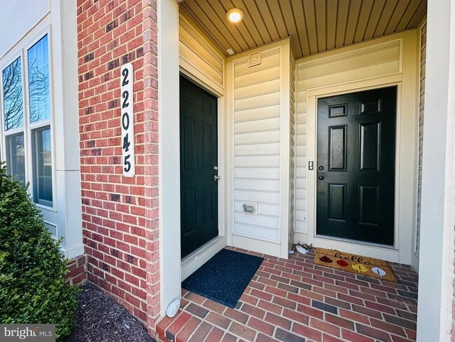 Building Photo - 22045 Broadway Ave