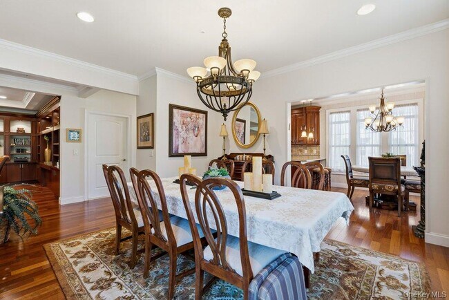 Building Photo - 336 Trotting Ln