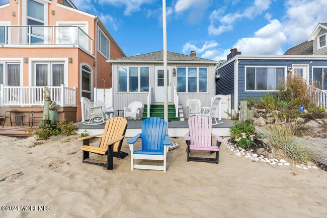 Building Photo - 173 Beach Front