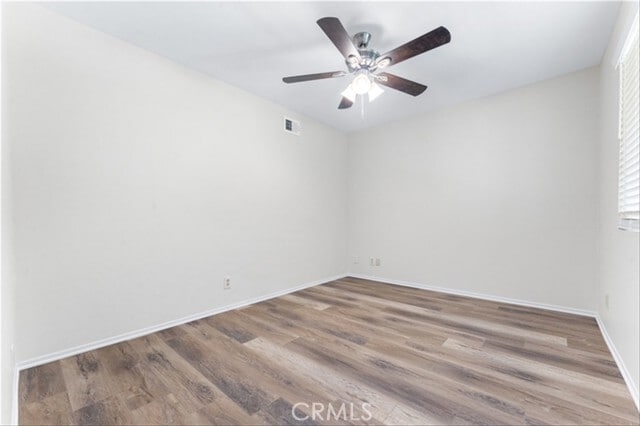 Building Photo - 2128 Valle Dr