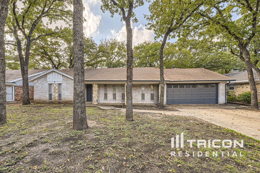 Primary Photo - 506 Canyon Ridge Dr