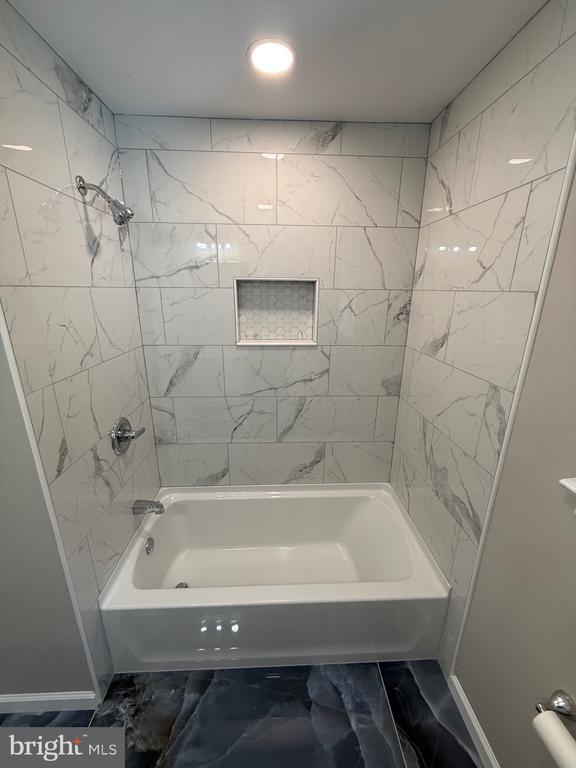 Building Photo - 1300 Kirks Ln