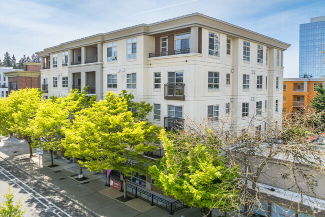 Building Photo - Belle Arts Apartments