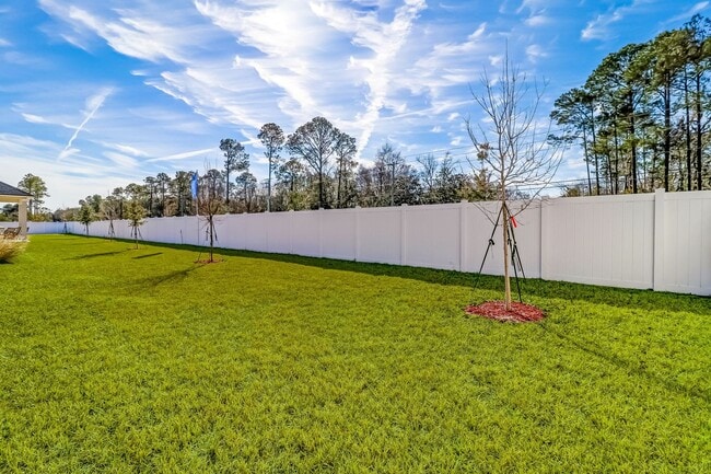 Building Photo - Gated Community Living Just Minutes from Amelia Island