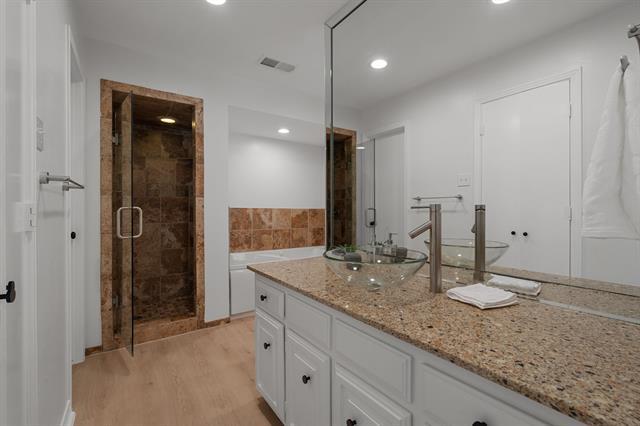 Building Photo - 238 High Brook Dr