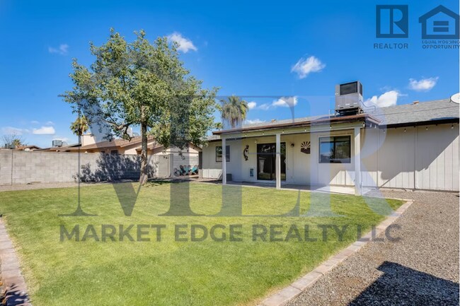 Building Photo - 2Bed/2Bath Home at SR-51/Bell Rd! $199 Mov...