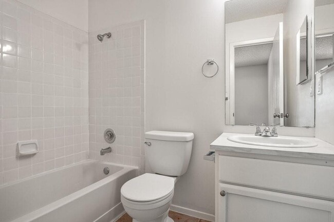 Building Photo - 8204 West Gate Blvd