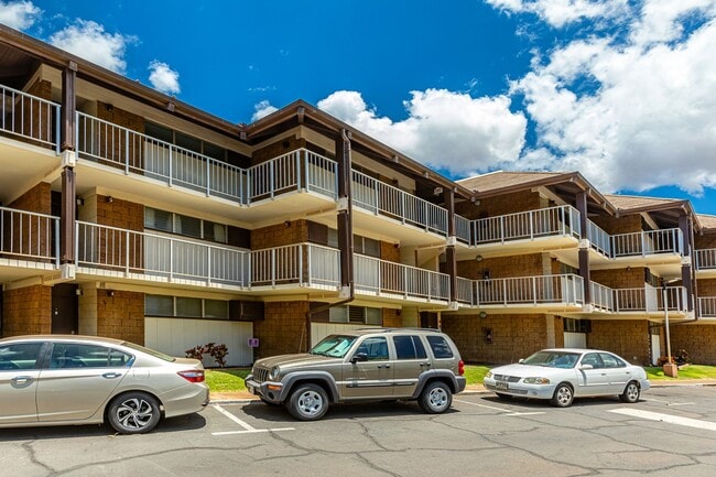 Building Photo - Oceanfront 1 Bed/1 Bath Fully Furnished Condo at Waipuilani!